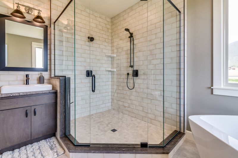 Open Shower Space with Minimal Frame